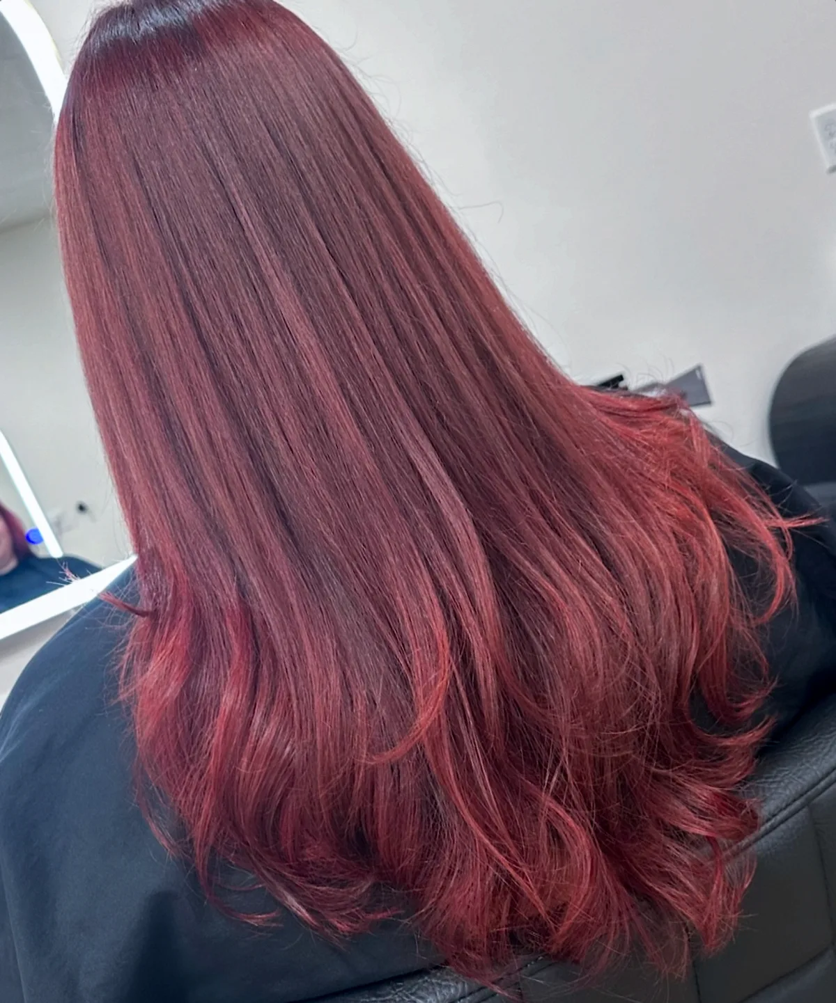 The Secret to Mirror Shine: Why We’re Spotlighting Our All-Over Redken Shades EQ Gloss Service